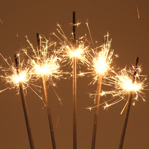 파티앤데이,폭죽